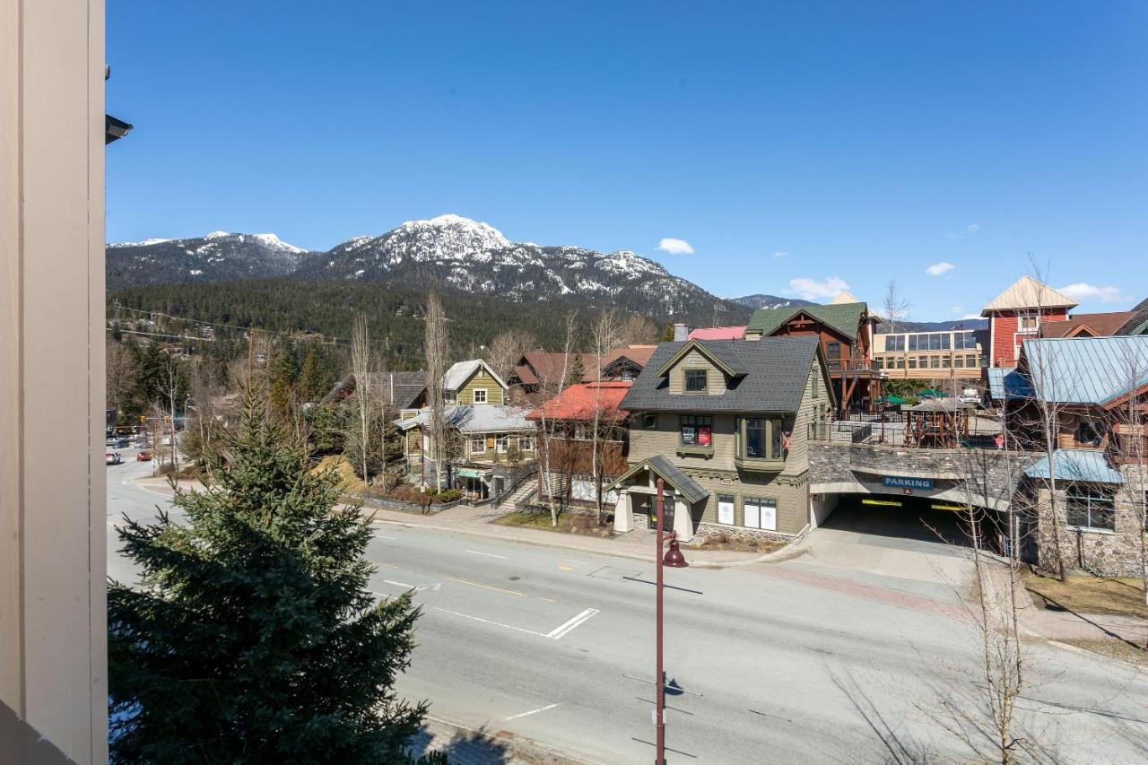 Lake Placid Lodge By Whiski Jack Whistler Exterior foto